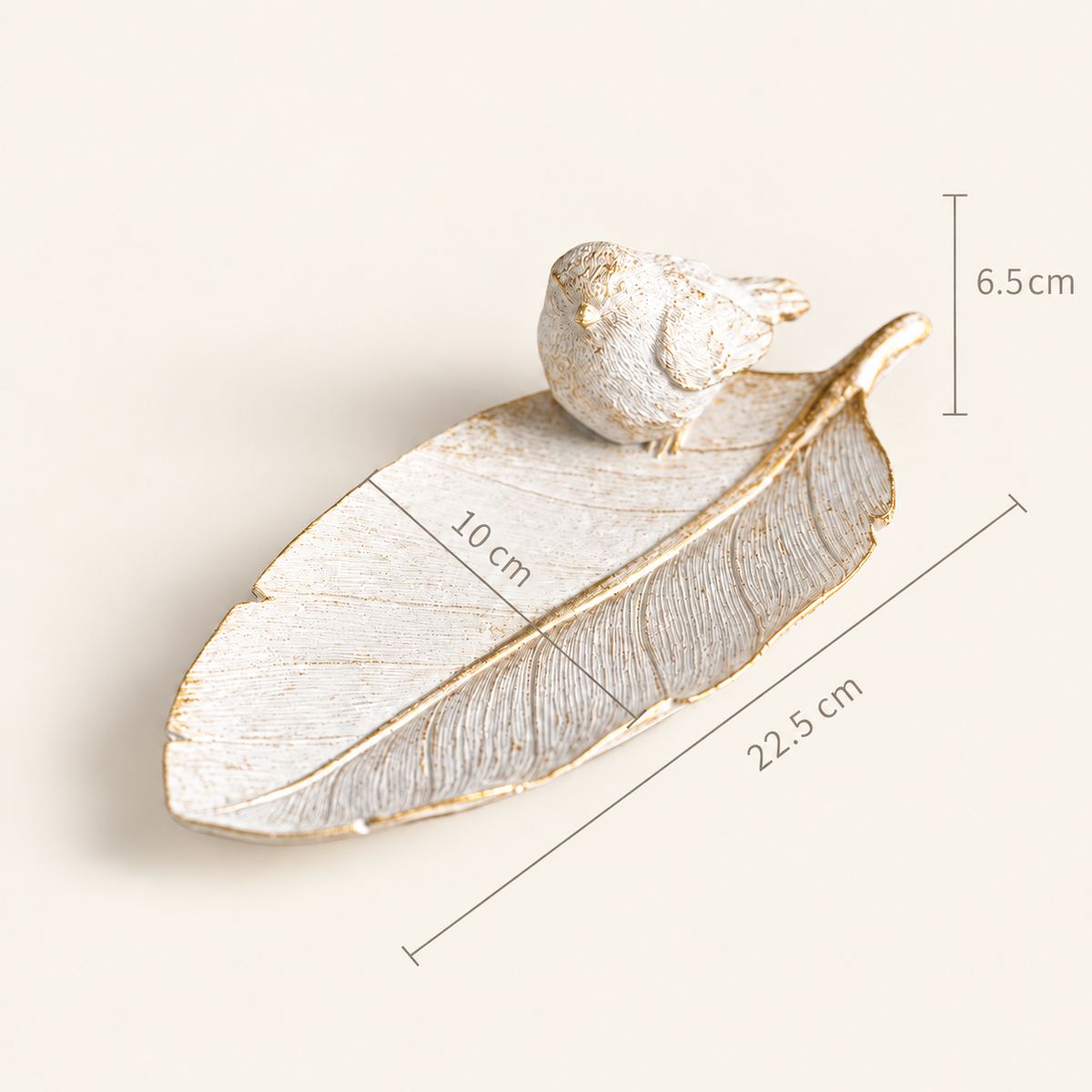 Bird & Leaf Tray White dimensions: 22.5 cm length, 10 cm width, 6.5 cm source vertical span