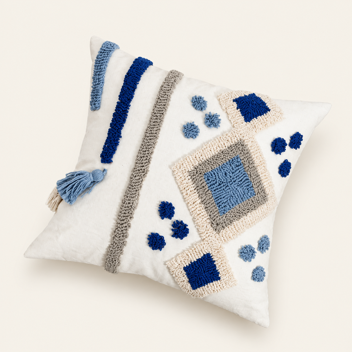 Loop tufted cushion cover 02 on a warm cream background