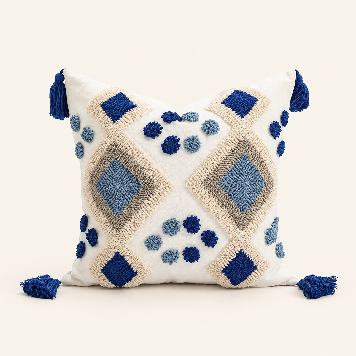 Loop tufted cushion cover 05 on a warm cream background