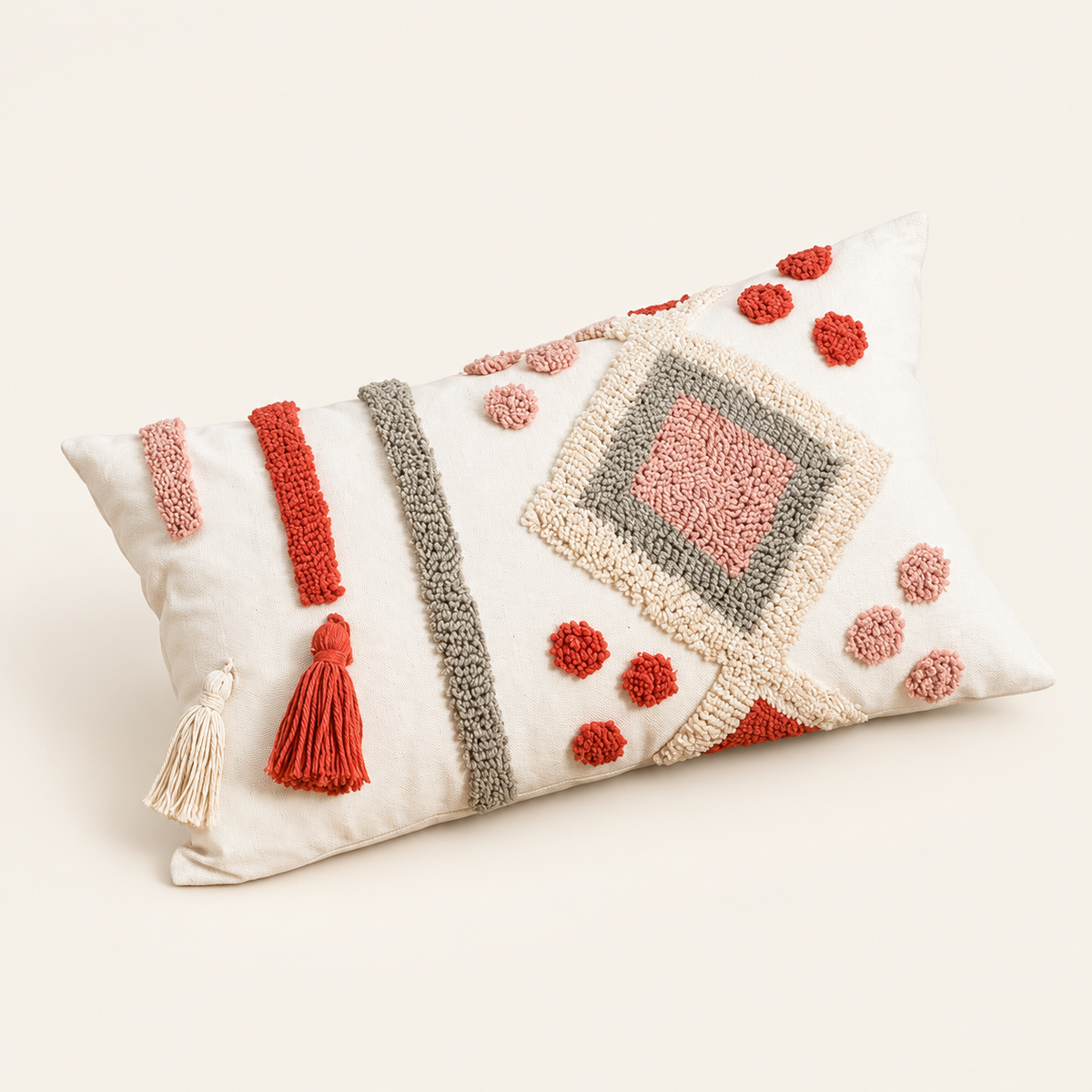 Loop tufted cushion cover 07 on a warm cream background